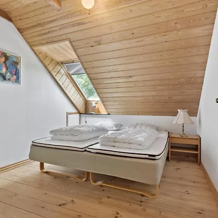 7 Bedroom Stunning In - D70125 度假居 *