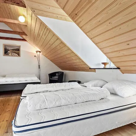 別荘 7 Bedroom Stunning In - D70125 Grenå