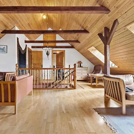 別荘 7 Bedroom Stunning In - D70125