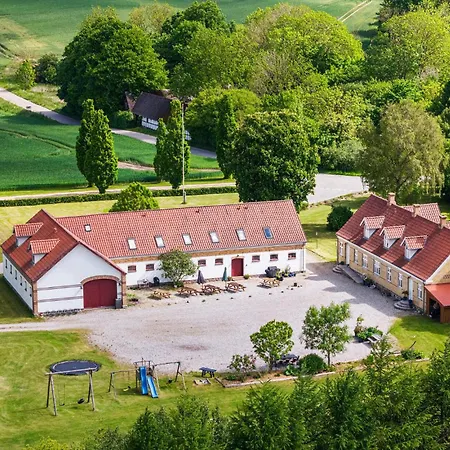 7 Bedroom Stunning In - D70125 別荘