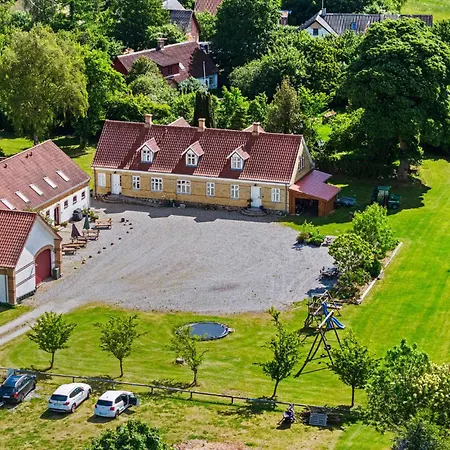 7 Bedroom Stunning In - D70125 別荘