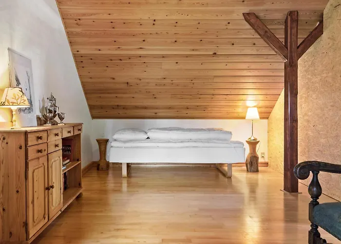 7 Bedroom Stunning In - D70125 그레나