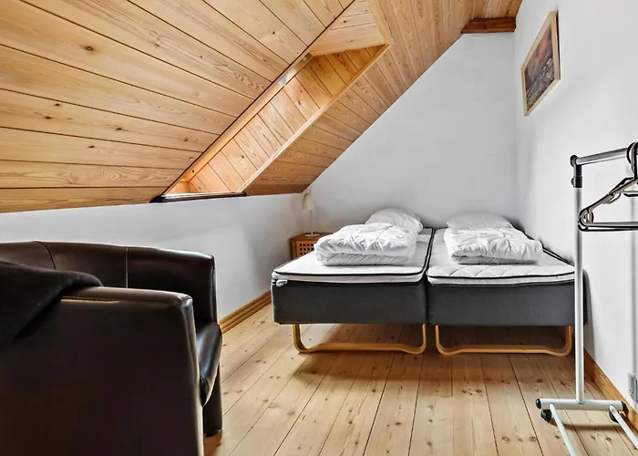 7 Bedroom Stunning In - D70125 펜션 그레나
